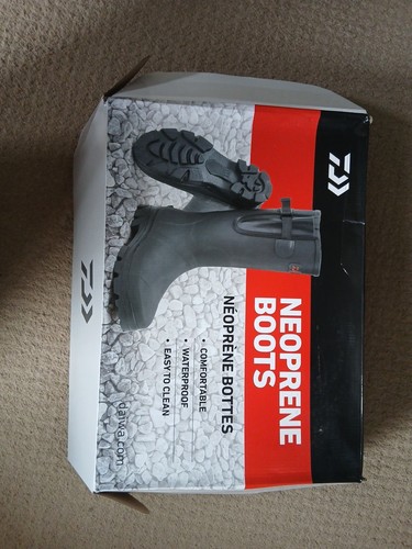 Diawa neoprene boots bnwt - ,