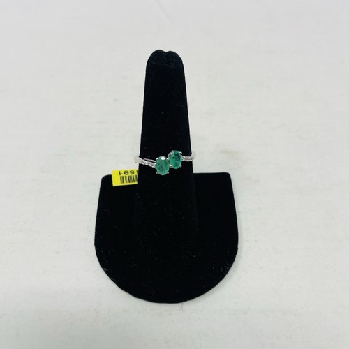 Kagem zambian emerald size - zambian,