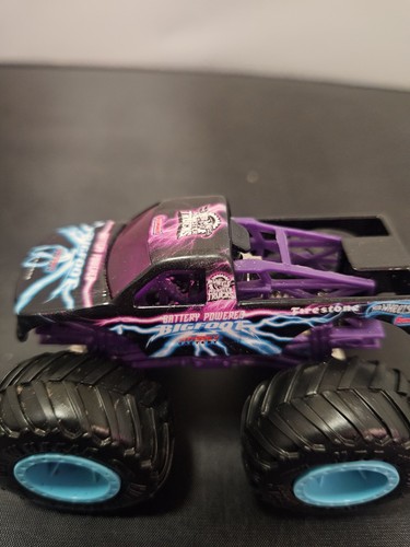 Hot wheels monster trucks - wheels,
