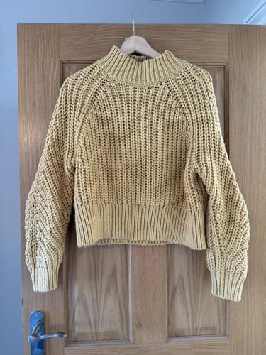Pale yellow knitted - h&m,