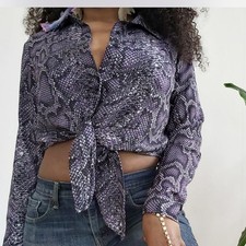 Cropped Snakeskin Print Button