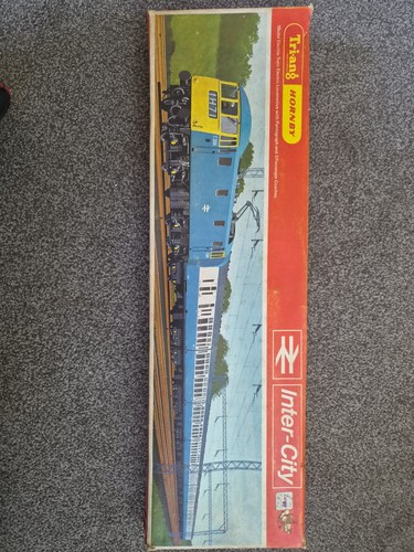 Hornby train sets gauge - train,