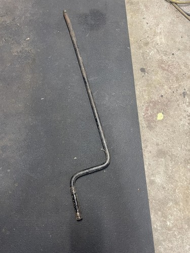 Starting handle 4cyl - starting,