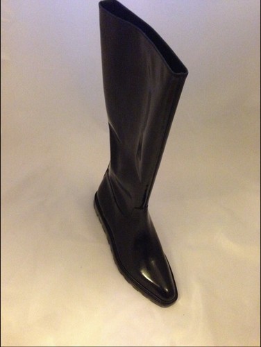 Bally black boots size - bally,