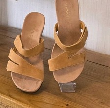 VIONIC Deanna Sandals Podiatry/Orthotic, Size 4, Wedge Heel, Wide Fitting *NEW*