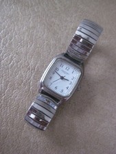 Constant quartz watch