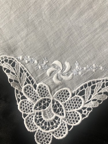 New antique irish lawn - new,