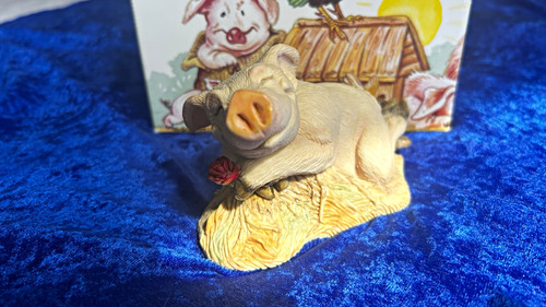 Piggin love david - by,