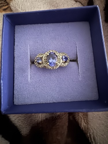 9ct gold sapphire and diamond - 9ct,