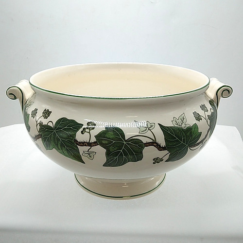 Wedgwood napoleon ivy cream - ivy",