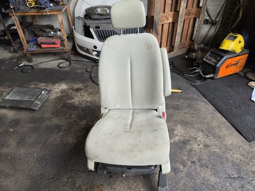 Nissan presage tnu31 4wd - nissan,