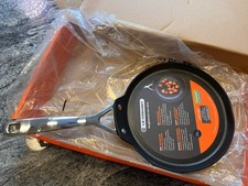 LE CREUSET 24cm Crepe Pan Toughened Non Stick Frying Pan NEW See Description