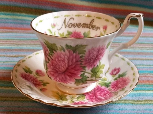 Royal albert flower - royal, month