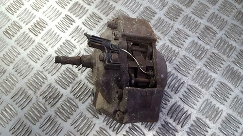 Disc brake caliper rear left - caliper,
