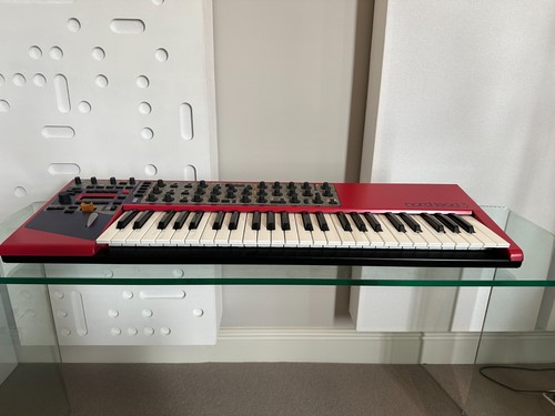 Nord lead synth - lead, bag