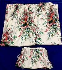 Pair Vintage Retro Dorma