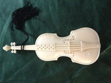 Vintage AVON Violin Pomander