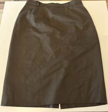Ladies Skirt Size 18