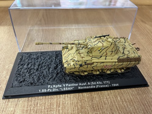 Deagostini scale combat - scale,