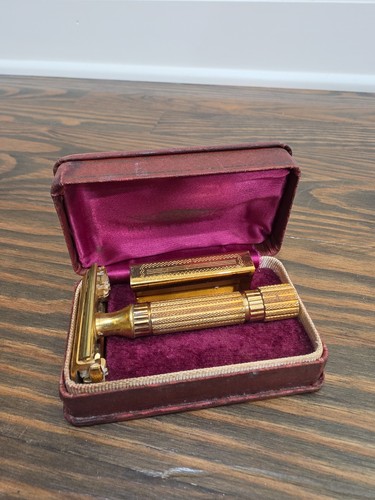 Vintage gillette gold tone - vintage,
