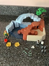 Playmobil penguin Set 4013 *No box - photo included to show original contents*