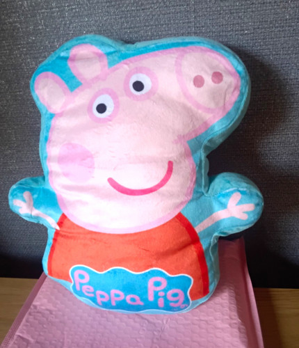 Peppa pig character cushion - pig,