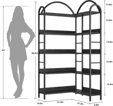 Arched Bookshelf Corner