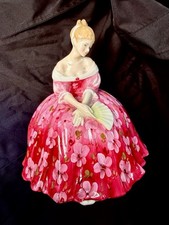 Royal Doulton “Victoria”