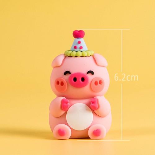 Cartoon animal figurine - (pig),