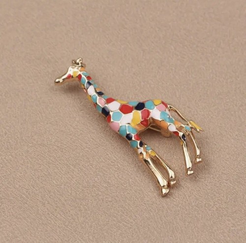 Large giraffe brooch - brooch, deco