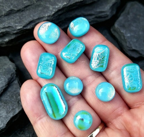Blue dichroic fused - 10,