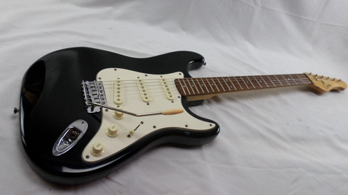 Electric guitar encore made - encore,
