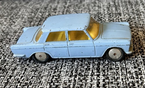 Corgi toys fiat 1800 217 - fiat,