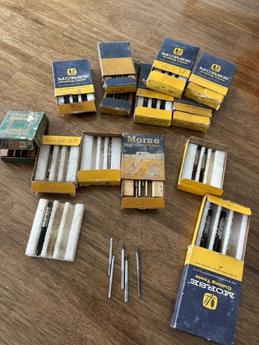 Large lot assorted morse - large,