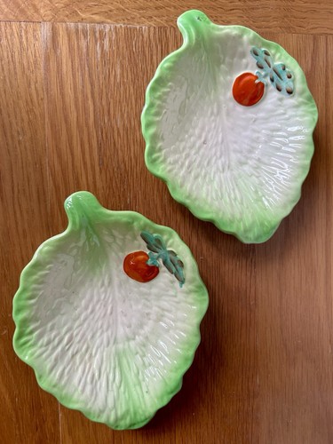Pair beswick ware leaf dishes - pair,