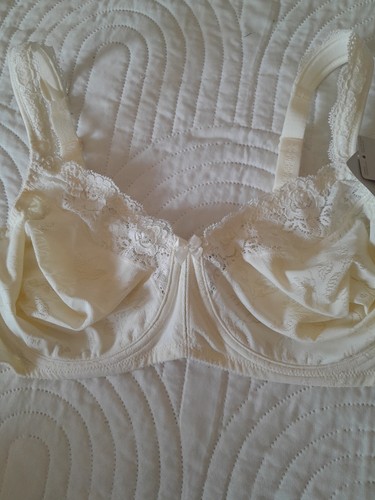 Triumph stellina cream - triumph,