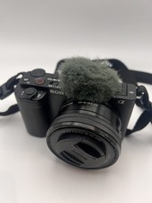 Sony ZV-E10 + Sony 16-50mm