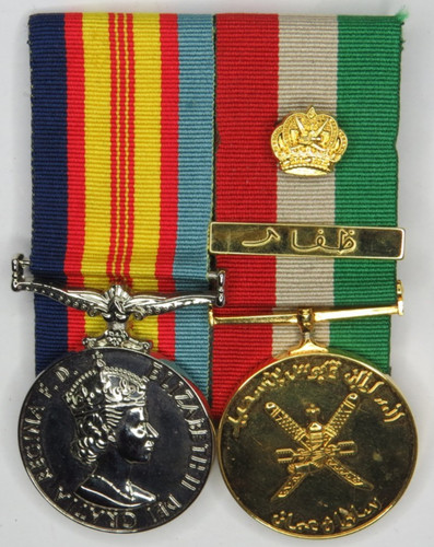 Two airborne medal set - ,
