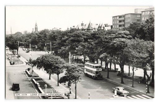 Lord street southport bus - street,