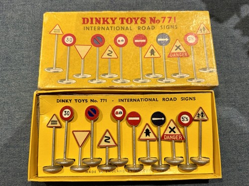 Vintage dinky toys 771 - dinky,