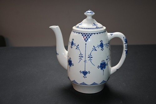 Furnivals denmark blue - tea, or