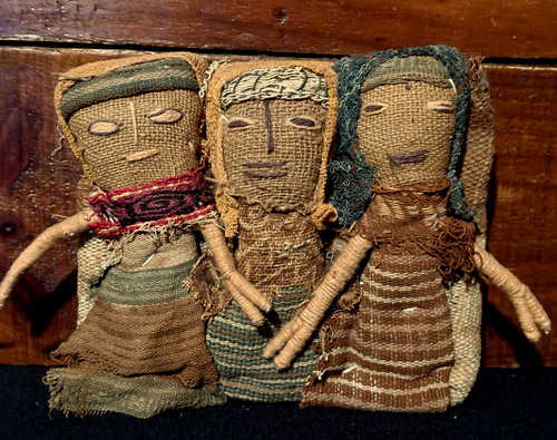 Antique primitive folky folk - primitive,