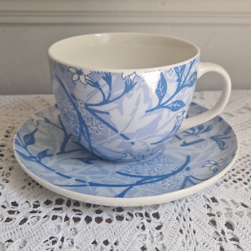 Victoria albert museum cup - victoria,