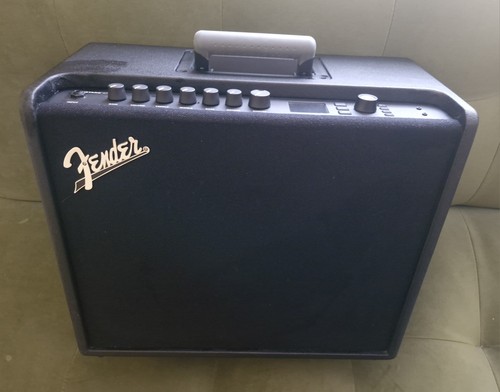 Fender mustang gt100 guitar - mustang,