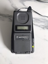 Motorola Retro Flip Phone 30+ Years Old 