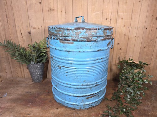 Old vintage rustic industrial - old,