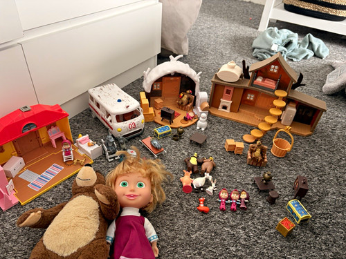 Masha dollhouse furniture lot - masha,