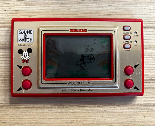 Nintendo game watch wide - &,