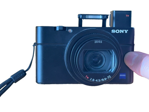 Sony cyber shot - vii, 20.2