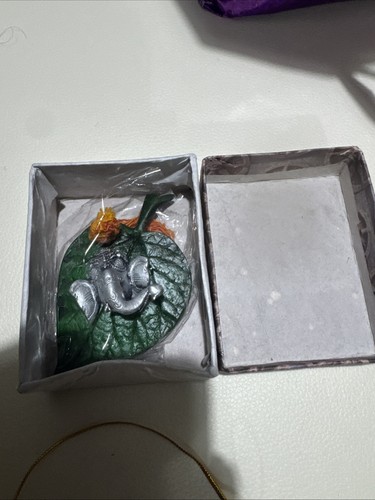 Ganesh leaf 3 - ganesh, a